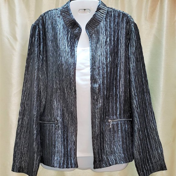 Chico’s Crinkle Shine Open Front Jacket, Long sleeved Shimmery, Size 1, NWT - Picture 1 of 9
